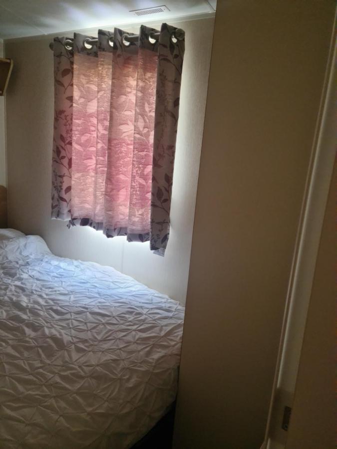 The Orchards Holiday Home Clacton-on-Sea Exterior foto